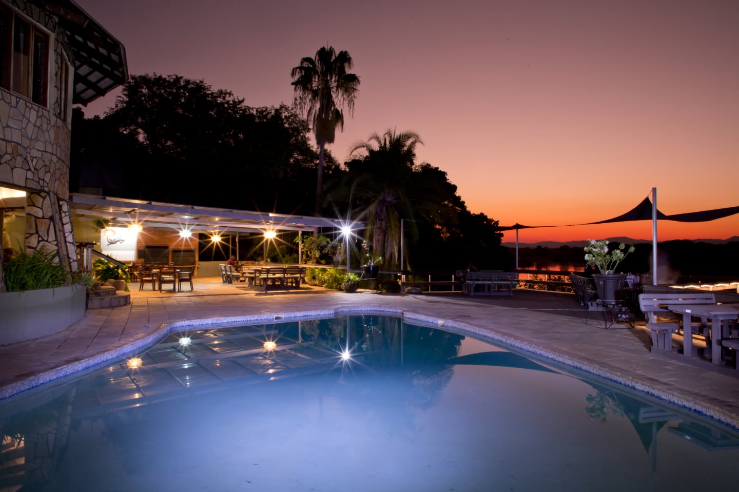 Lower Zambezi travel guide