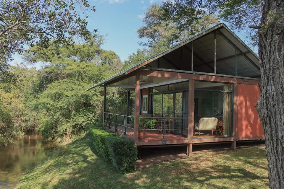 Kayube Superior Bungalow in Livingstone, Zambia